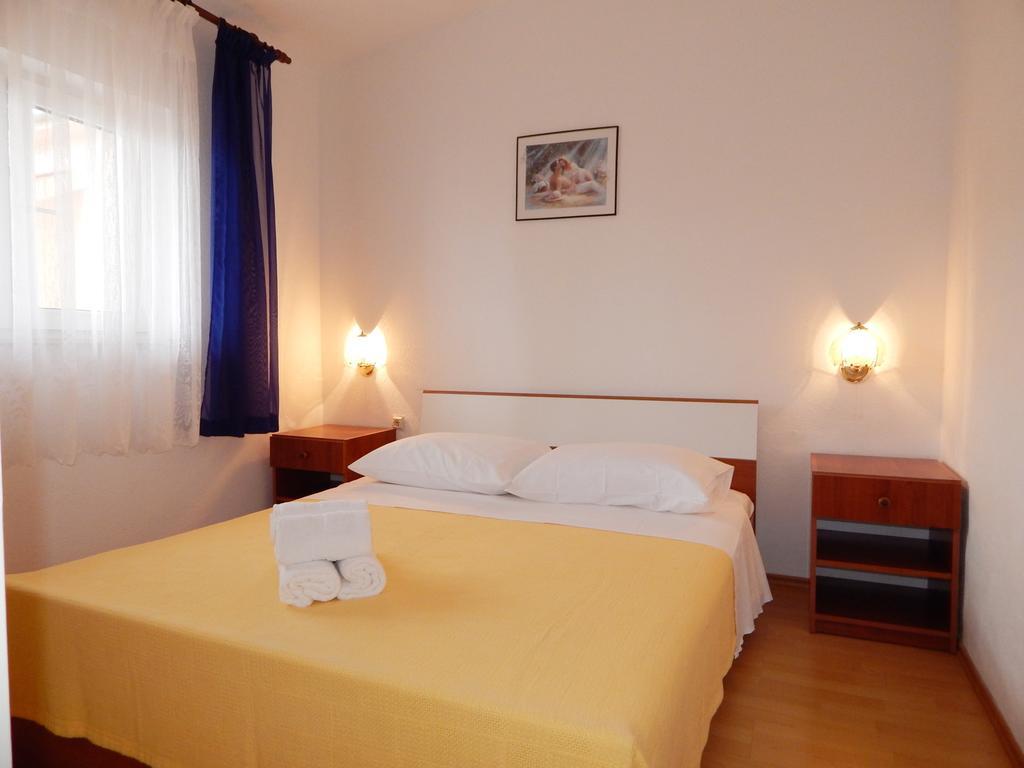 Apartments Nedjeljka Ražanj Δωμάτιο φωτογραφία